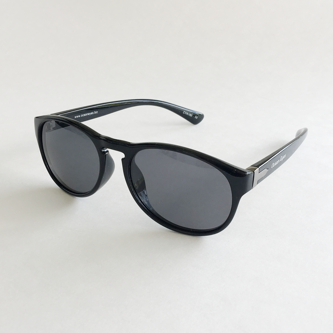 Small Kat - Shiny Black Frame with Smoke Lenses  2049-1