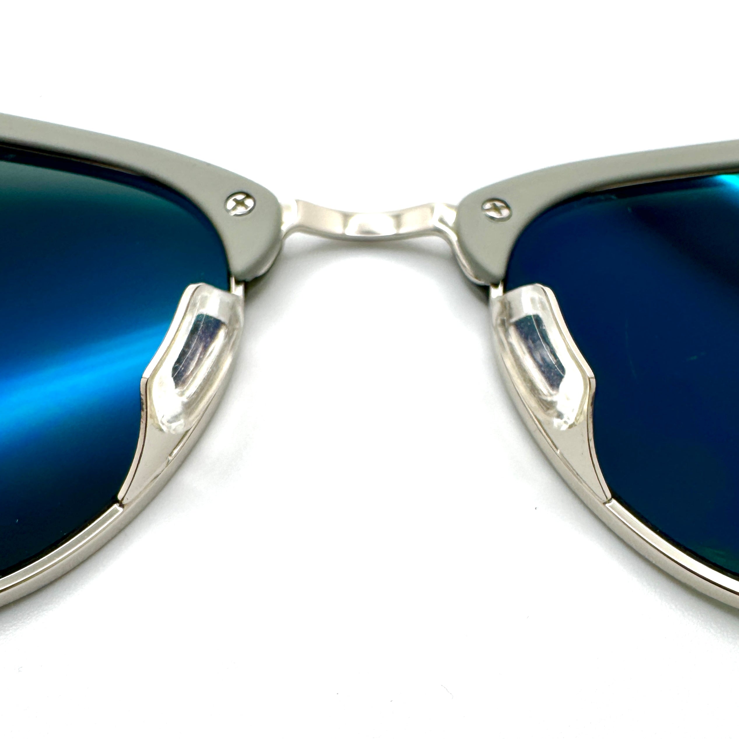 Aruba - Matte Light Gray and Silver Frame with Smoke Lenses 2071PC-5